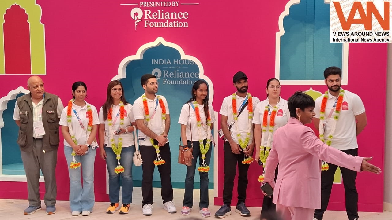 Nita Ambani welcomes Indian medalists & others at 